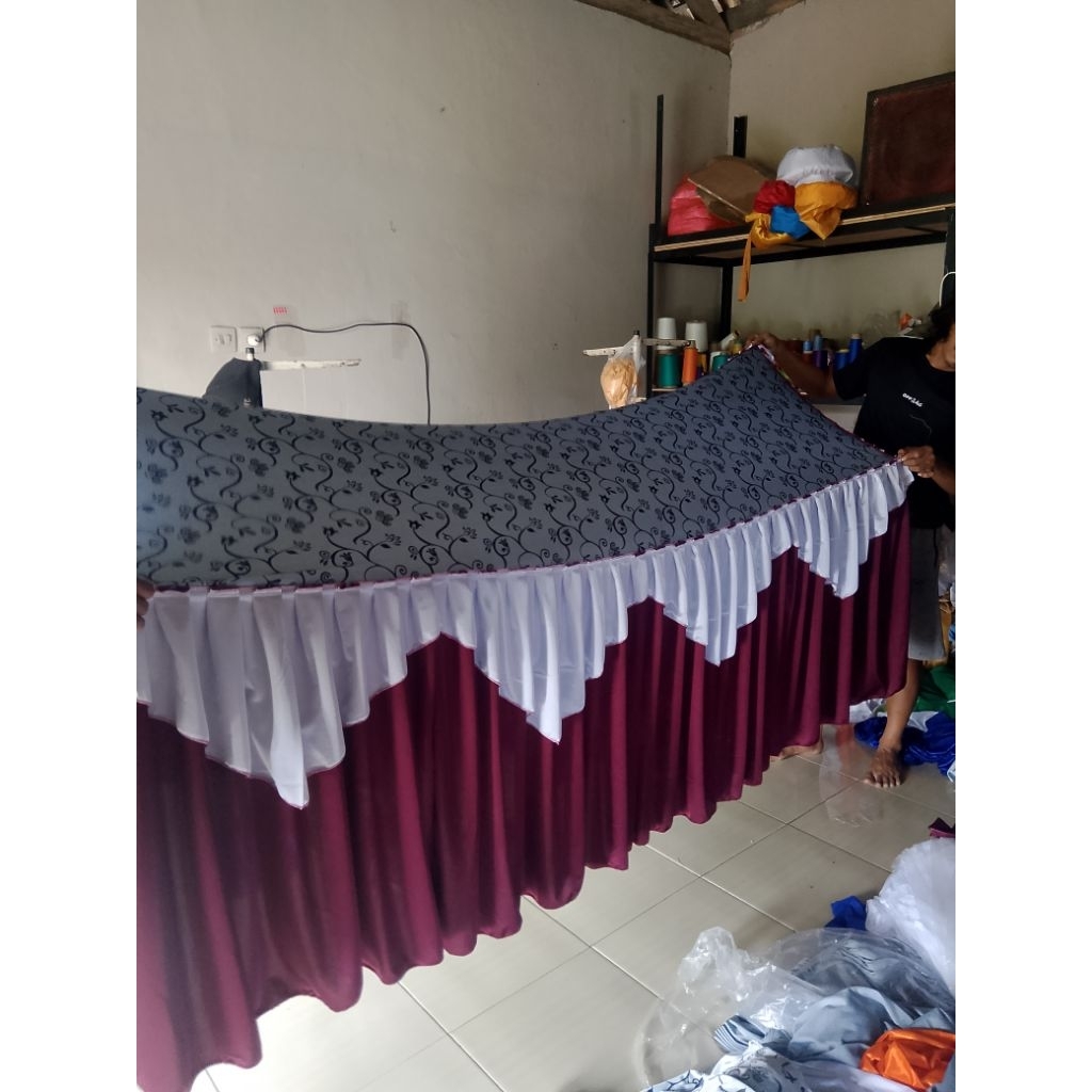 Taplak Meja Batik Kain Abutay