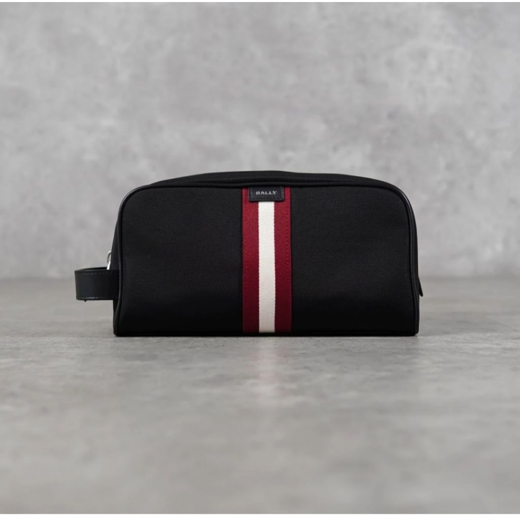 BALLY Code Washbag in Black Nylon Original