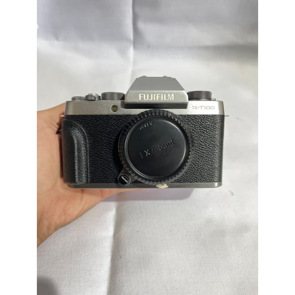 Fujifilm X-T100