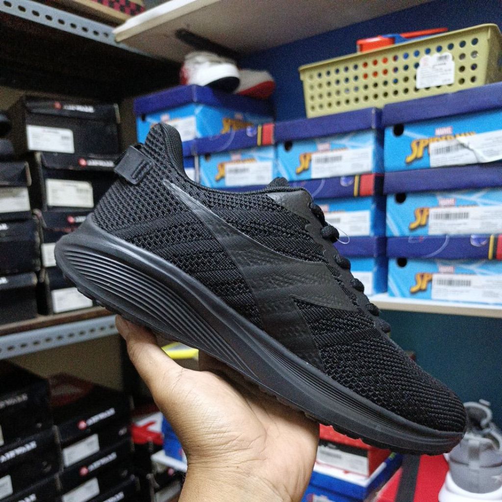 Sepatu Olahraga Running Diadora Nylon Full Black Original Resmi Sport Station