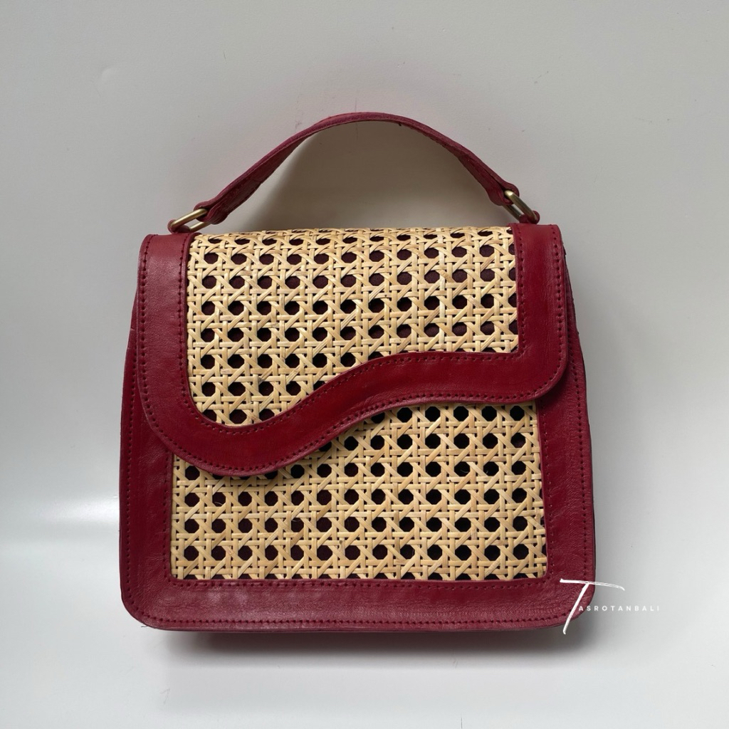 TAS ROTAN | TAS SELEMPANG | SLINGBAG | TAS WANITA | TAS SELEMPANG | TAS WANITA