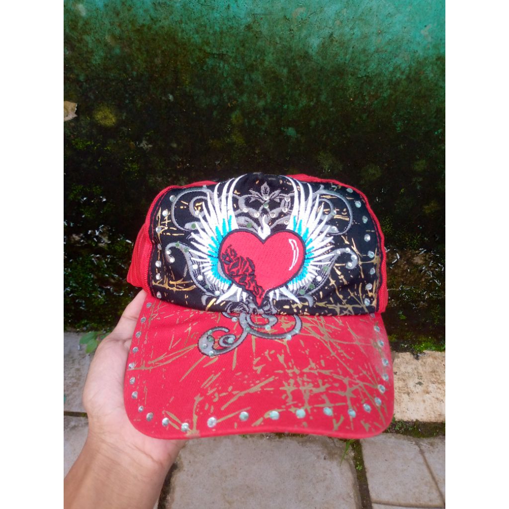 topi y2k tribal preloved