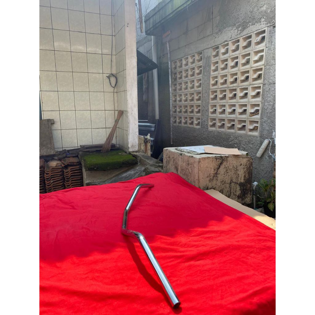 Stang custom British, stang triumph, stang camar lebar, stang custom British style dll.