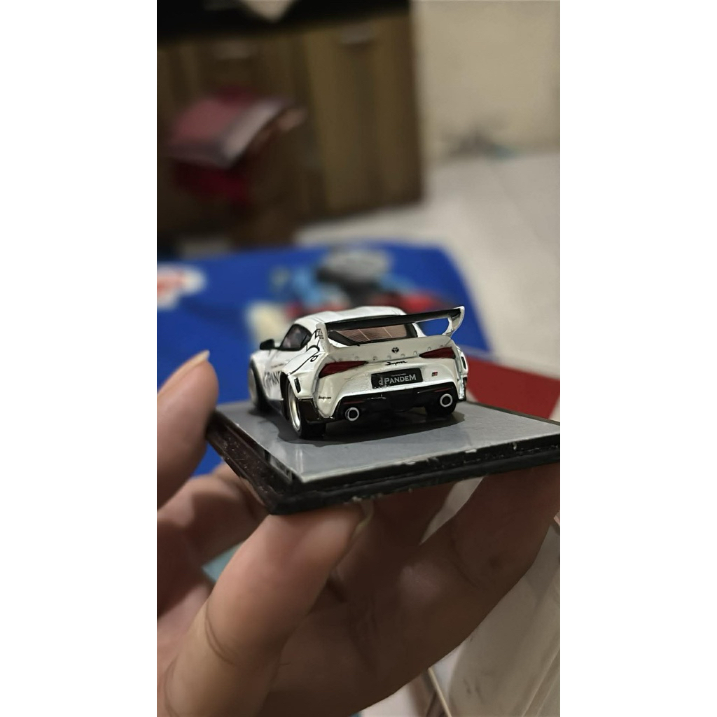 Mini GT GR Supra