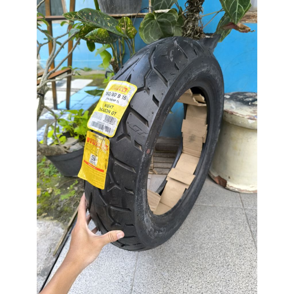 BAN PIRELLI 150/80-16 NIGHT DRAGON GT  TUBELESS 150 80 RING 16 CUCI GUDANG BARU STOK LAMA