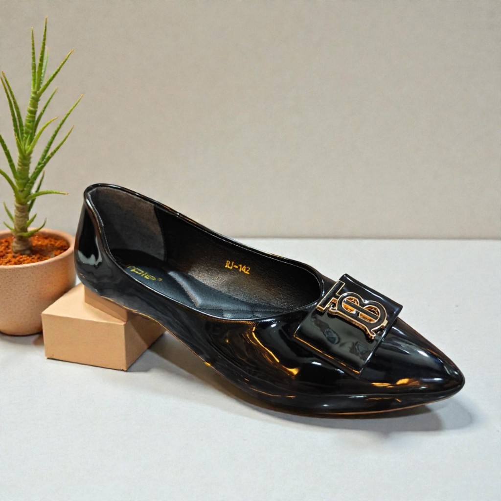 NewYordan Sepatu Flat Shoes Wanita – Purple RJ-142 Hitam | Flat Shoes | Simple & Stylish