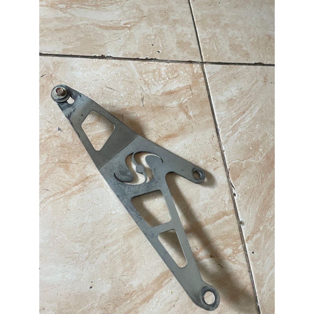 Breket Shijiro Vespa Matic