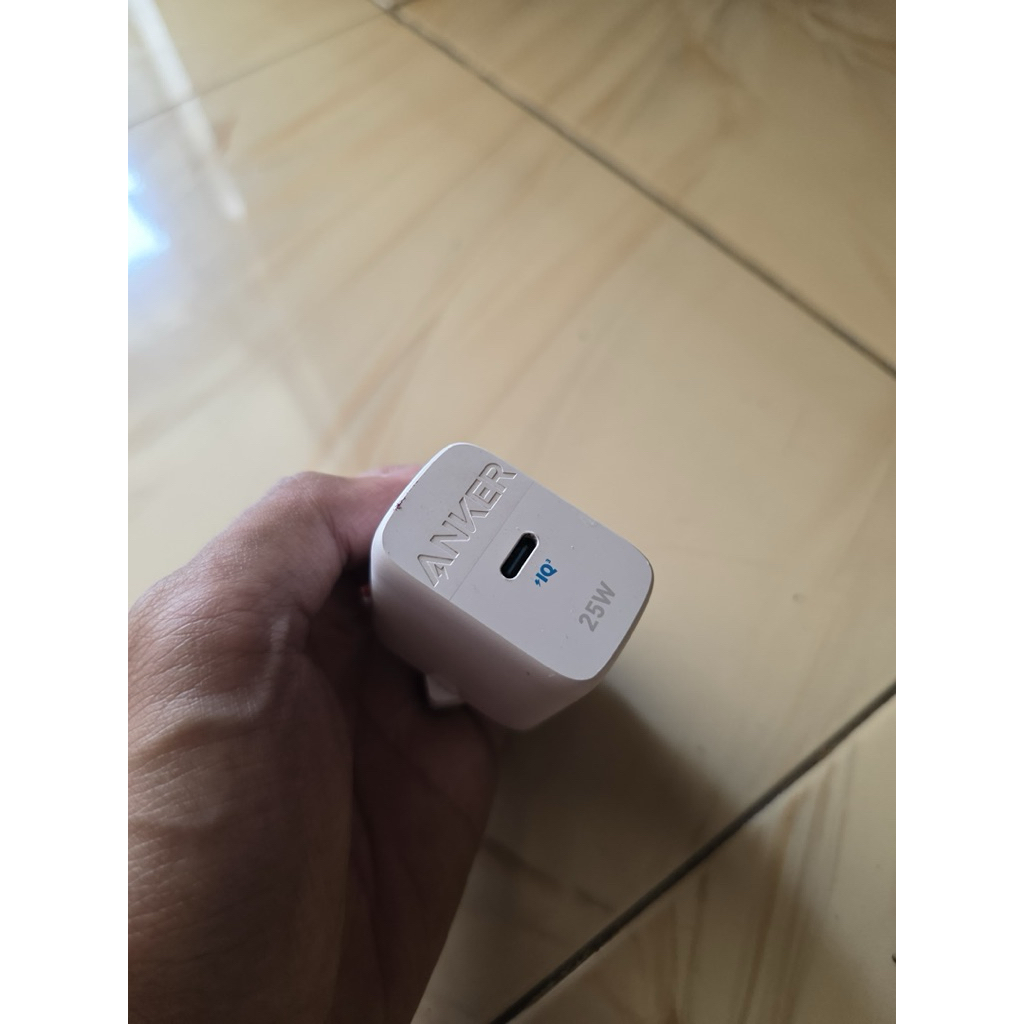ADAPTOR ANKER Type C to C 25wat + Kabel Anker (non box)