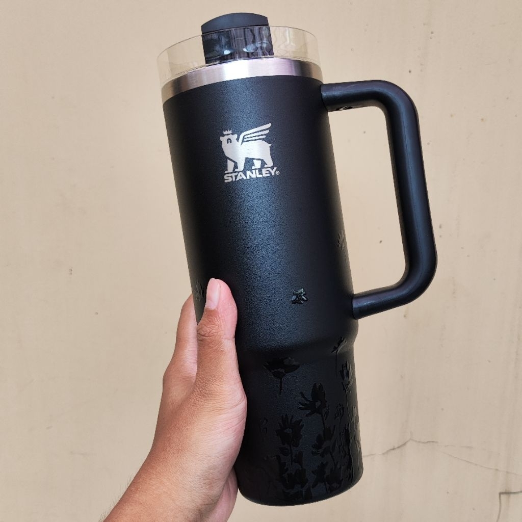 Stanley x Jennie Tumbler 40 oz