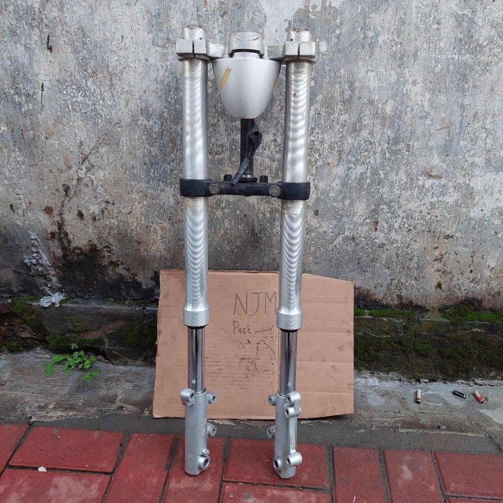 Shockbreaker Depan Shock Depan USD Up Side Down Minerva 150 Original