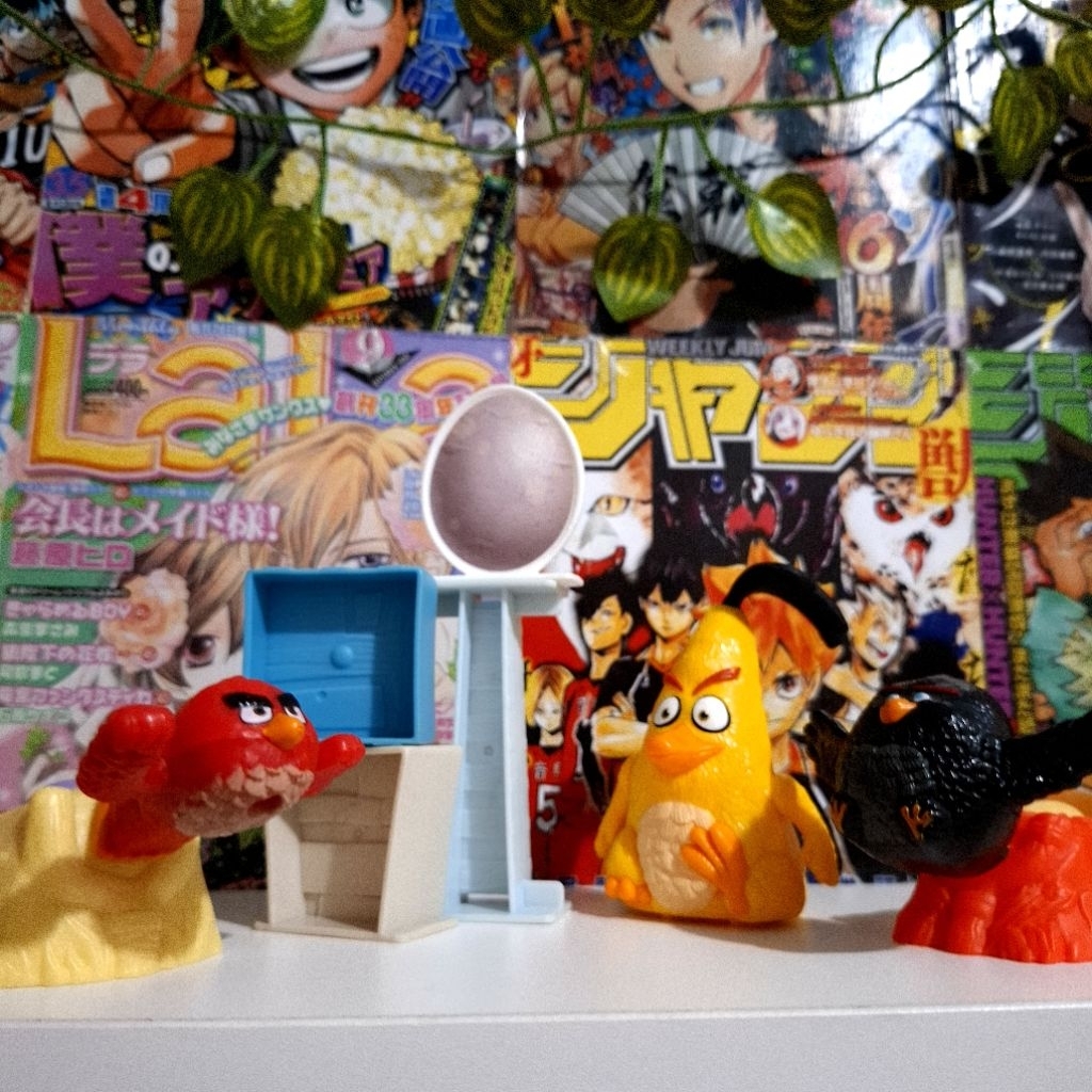 MCD Angry birds toys