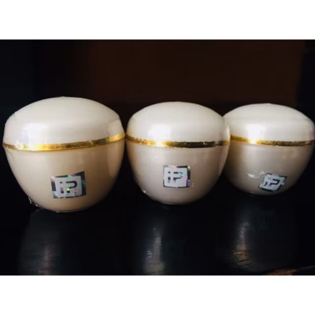 FOUNDATION MUTIARA IPUNG DAY CREAM