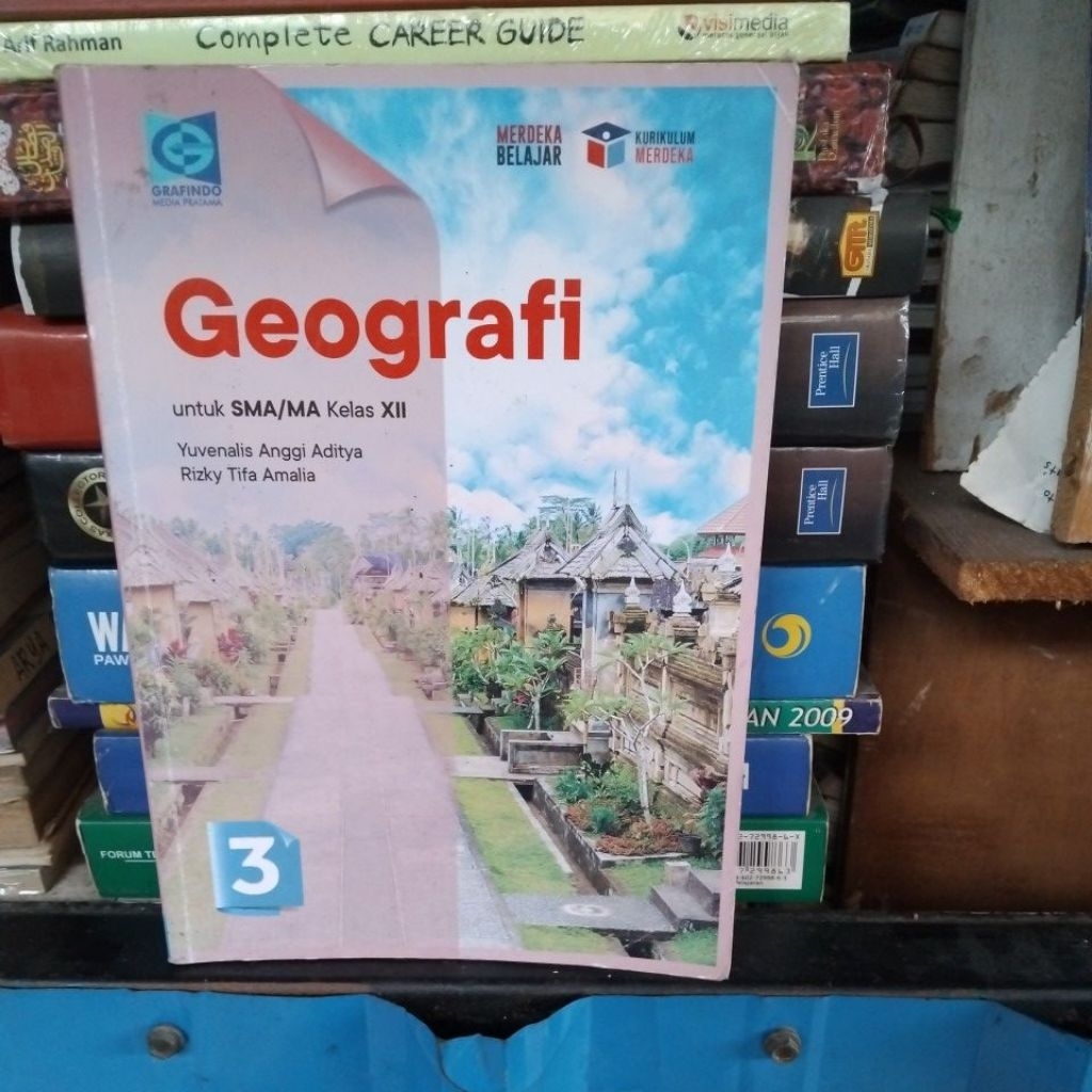 BUKU BEKAS ORIGINAL GEOGRAFI SMA KELAS XII KURIKULUM MERDEKA