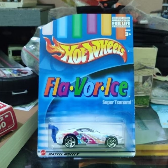 Hot Wheels Super Tsunami Flavor Ice diecast Mattel