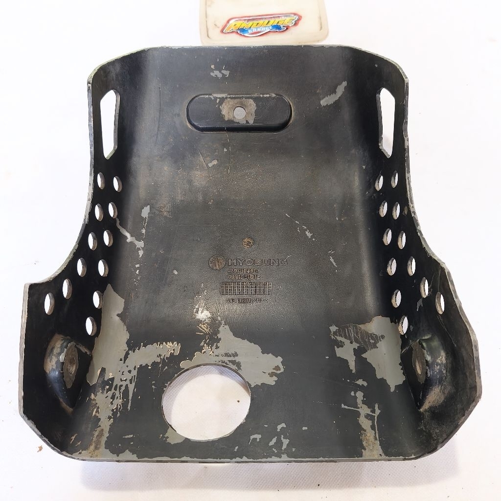 pelindung pengaman mesin engine guard trail tril Hyosung RX 125 RX125 oryginal second bekas jadul vi