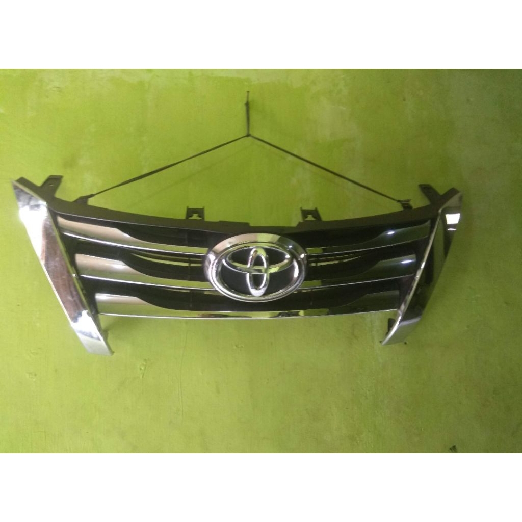Grill Fortuner Vrz 2016 2017 2018 2019 2020