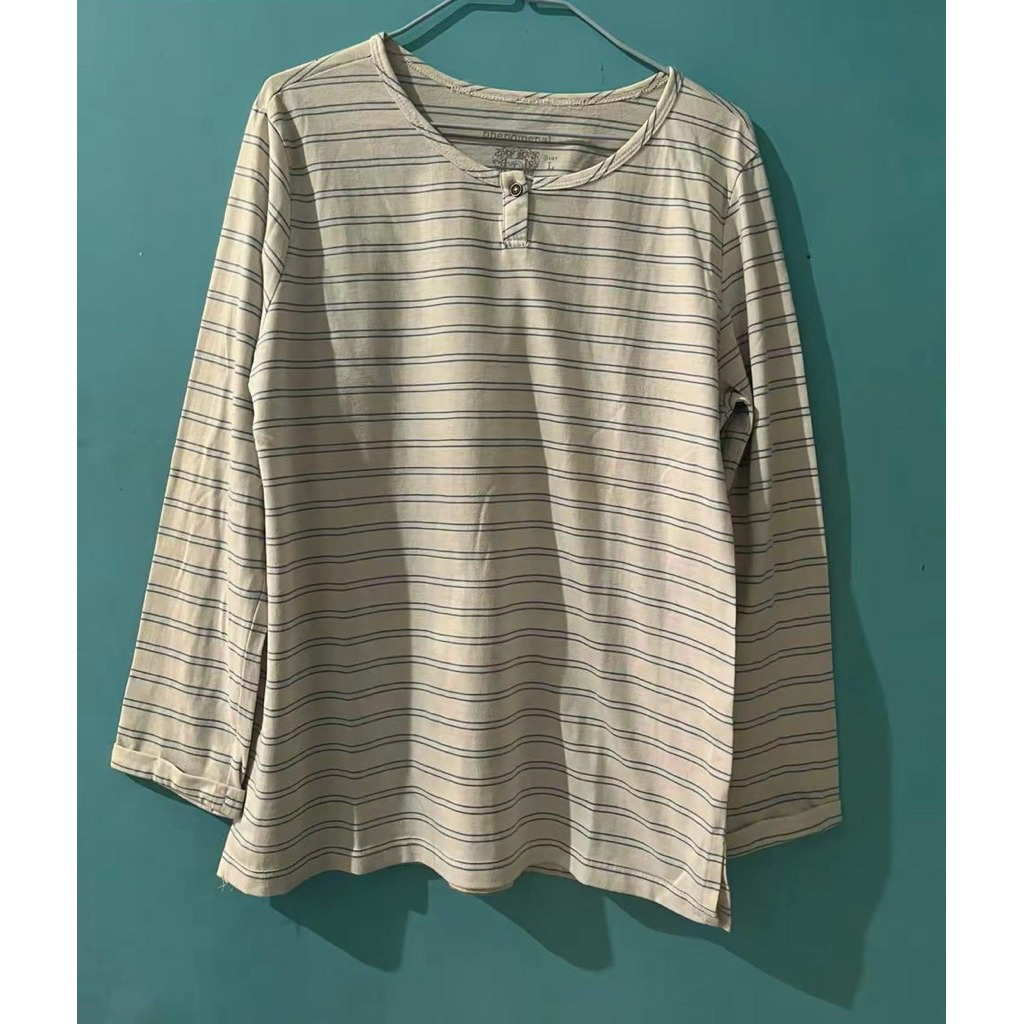 Preloved kaos phenomenal, nevada, buti