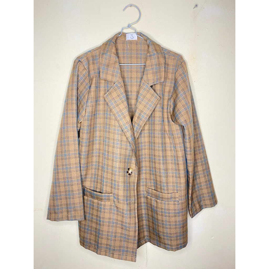 Blazer Wanita Motif Kotak-kotak