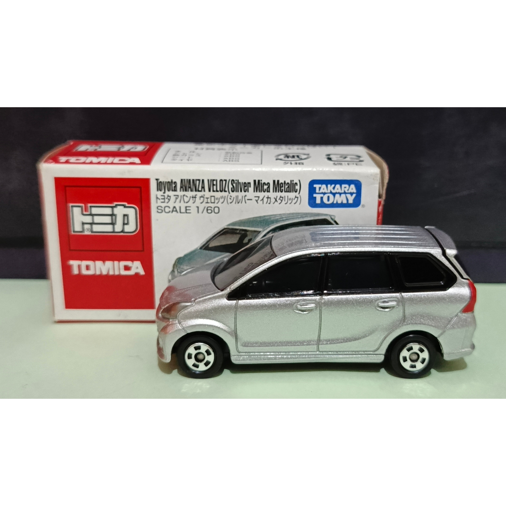 Diecast Tomica TOYOTA AVANZA VELOZ (SILVER MICA METALIC)