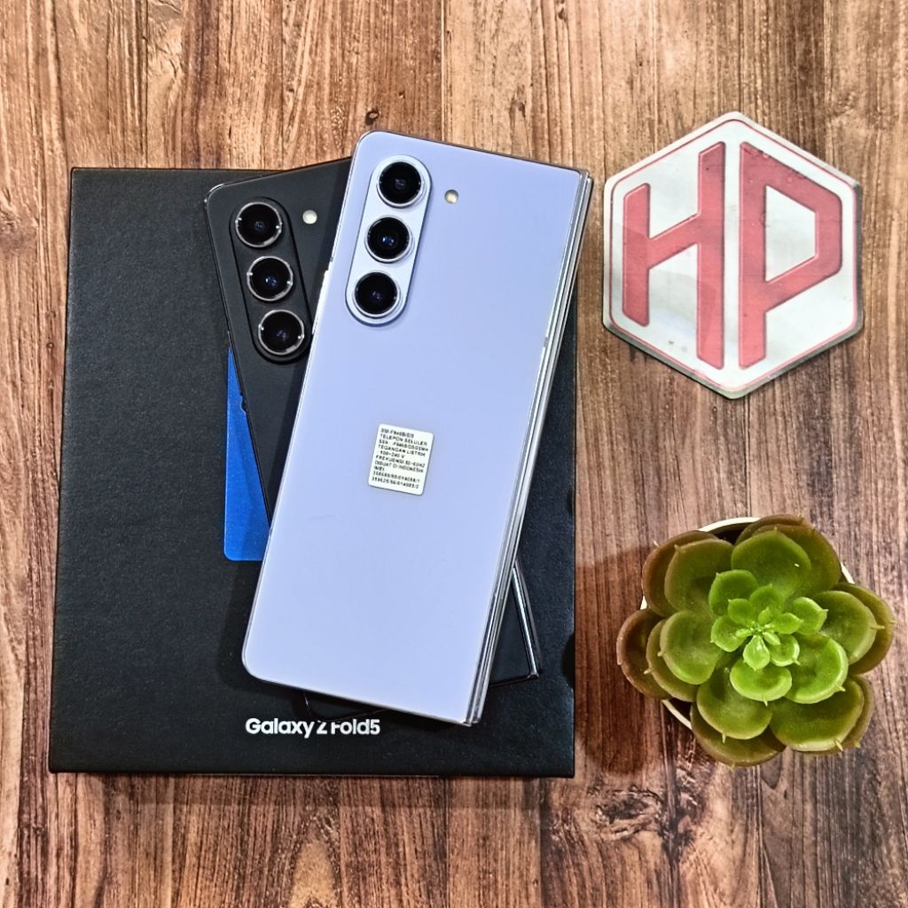 Samsung Galaxy Z Fold 5 12/256 GB Garansi Resmi Indonesia Second Bekas Original