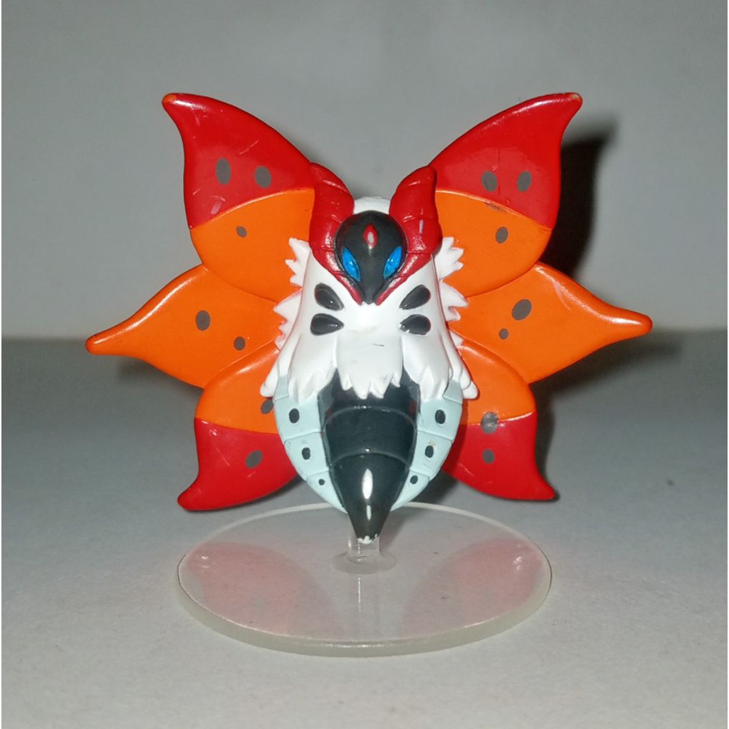 Pokemon Moncolle Figure Volcarona