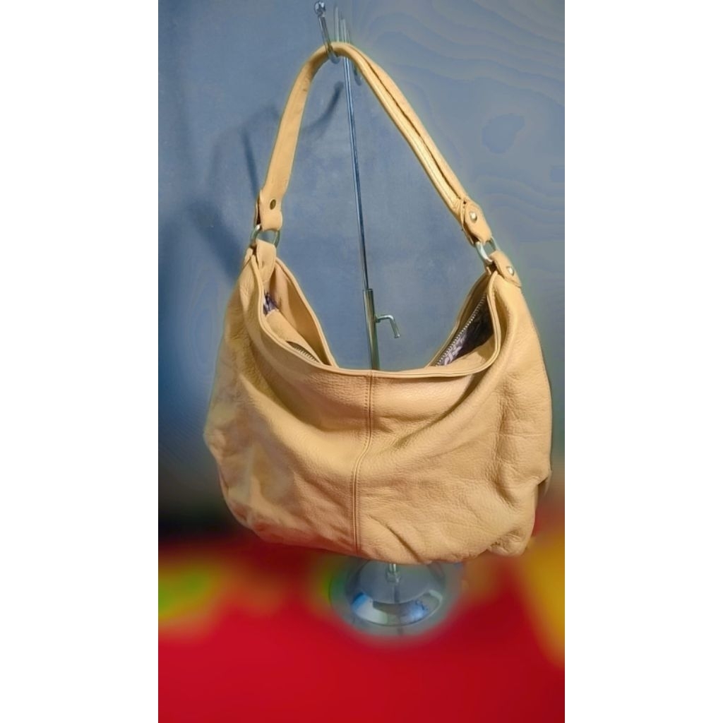 Preloved Tas Hobo Wanita Kulit Asli