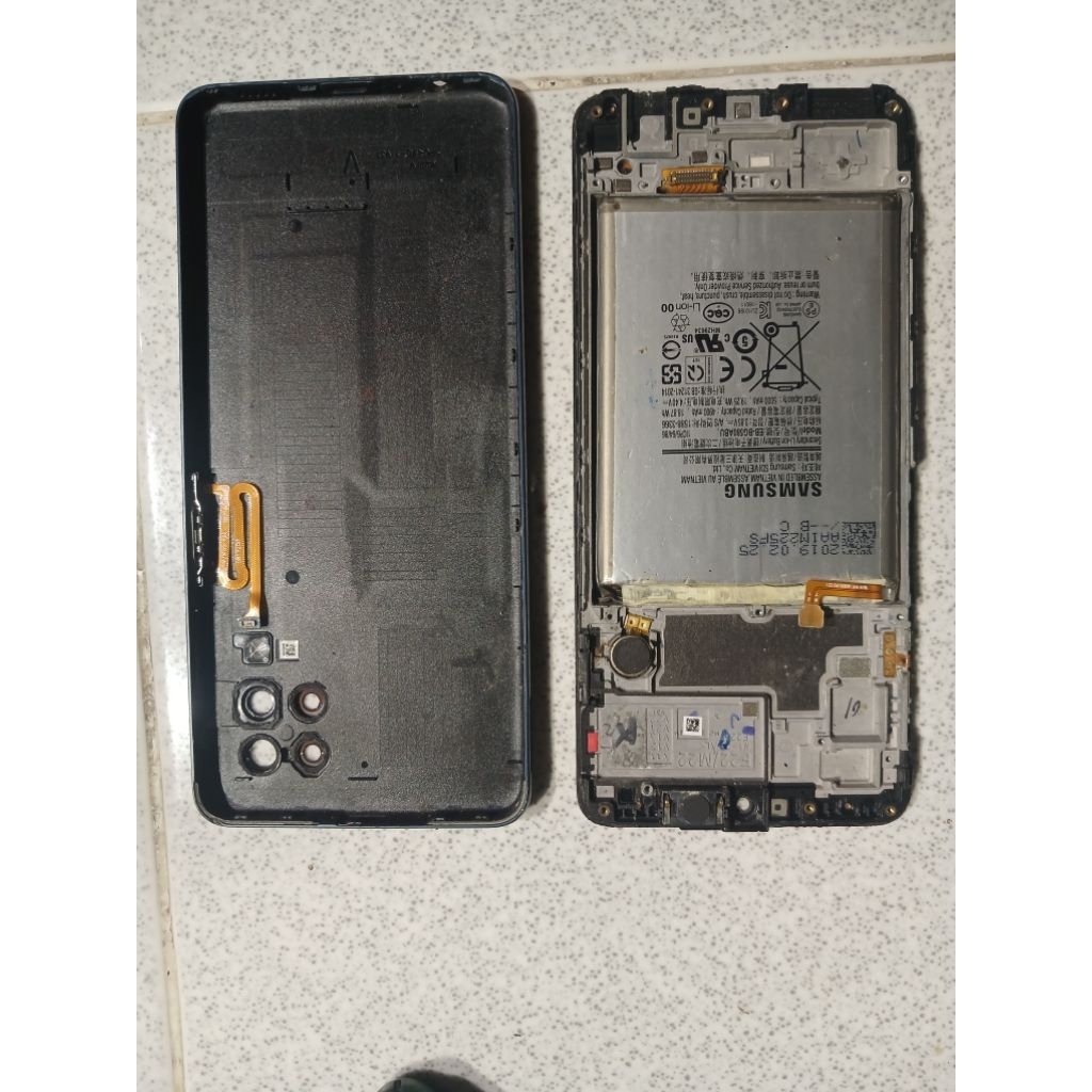 Samsung M22