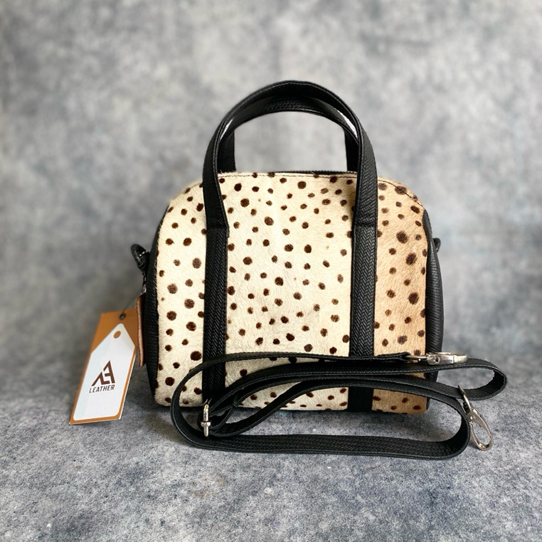 AA LEATHER Tas jinjing kulit bulu sapi motif leopard