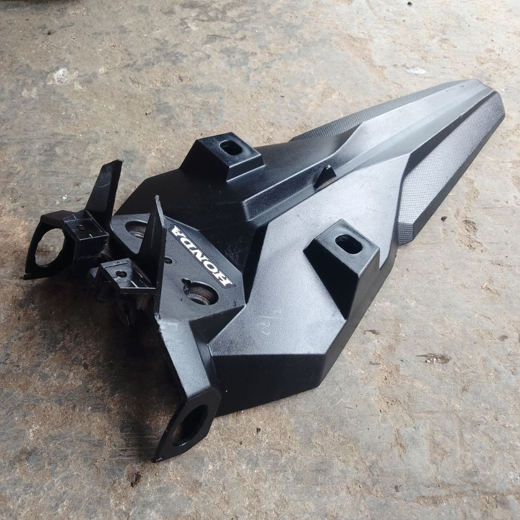 SPAKBOR BELAKANG UNTUK MOTOR HONDA VARIO 125/150 ORIGINAL BEKAS COPOTAN SECOND