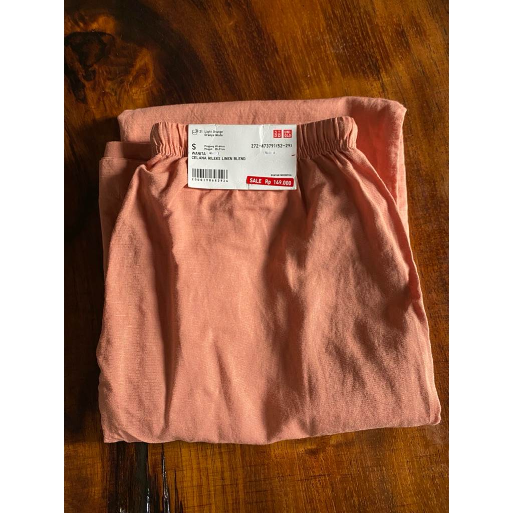 celana rileks linen blend uniqlo/celana rileks