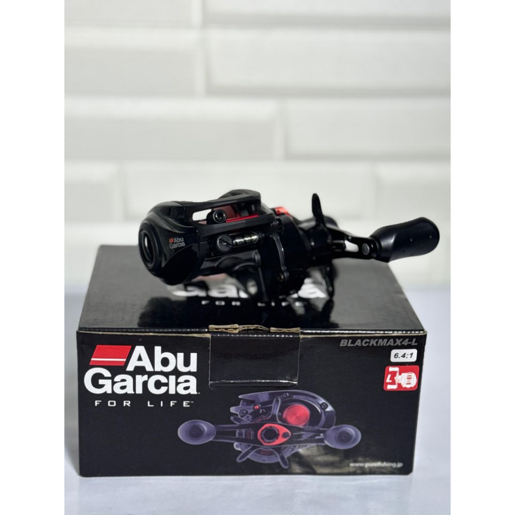 Reel BC Abu Garcia Black Max 4L Rasio 6.4:1 NEW