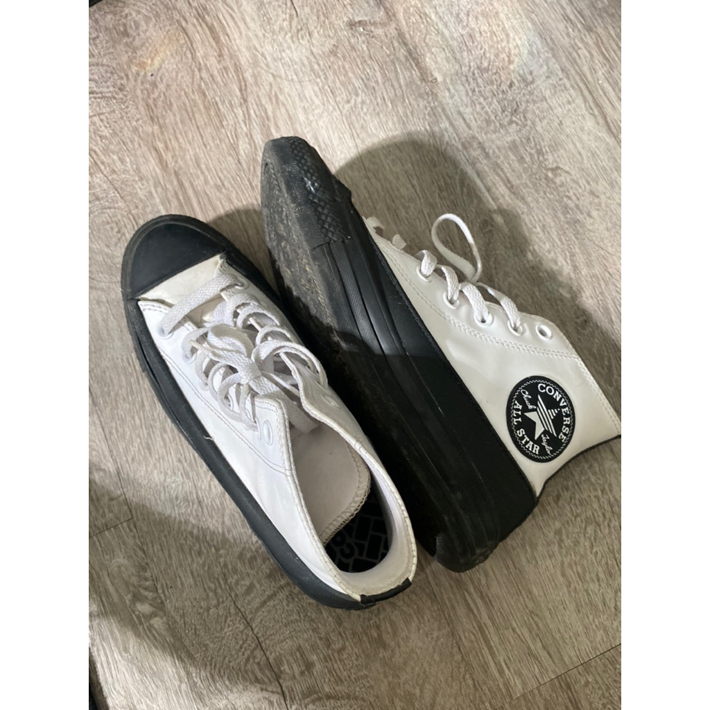 sepatu converse all star high white black leather chuck 90s
