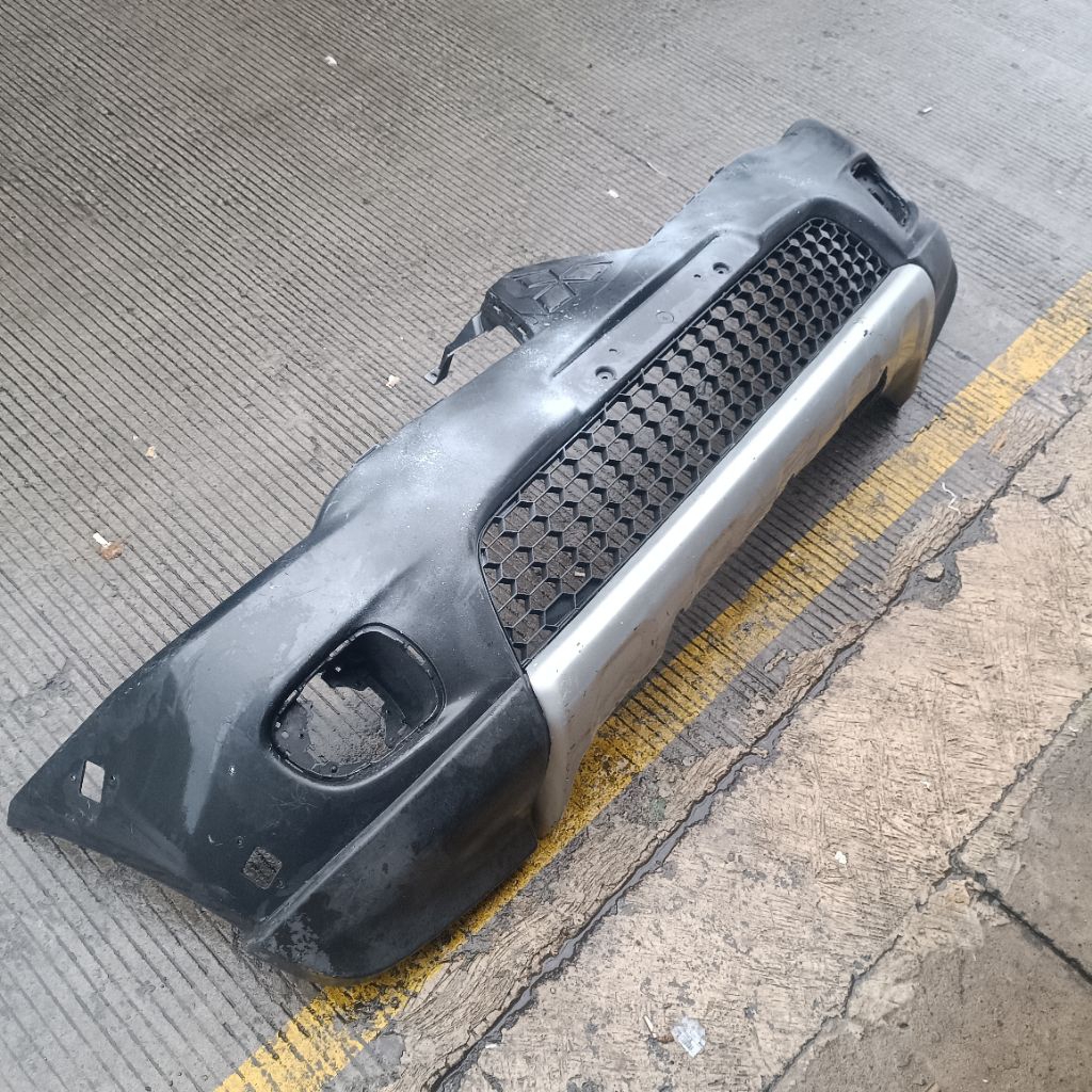 bemper depan pajero old 2010 sd 2012 dakkar/exceed