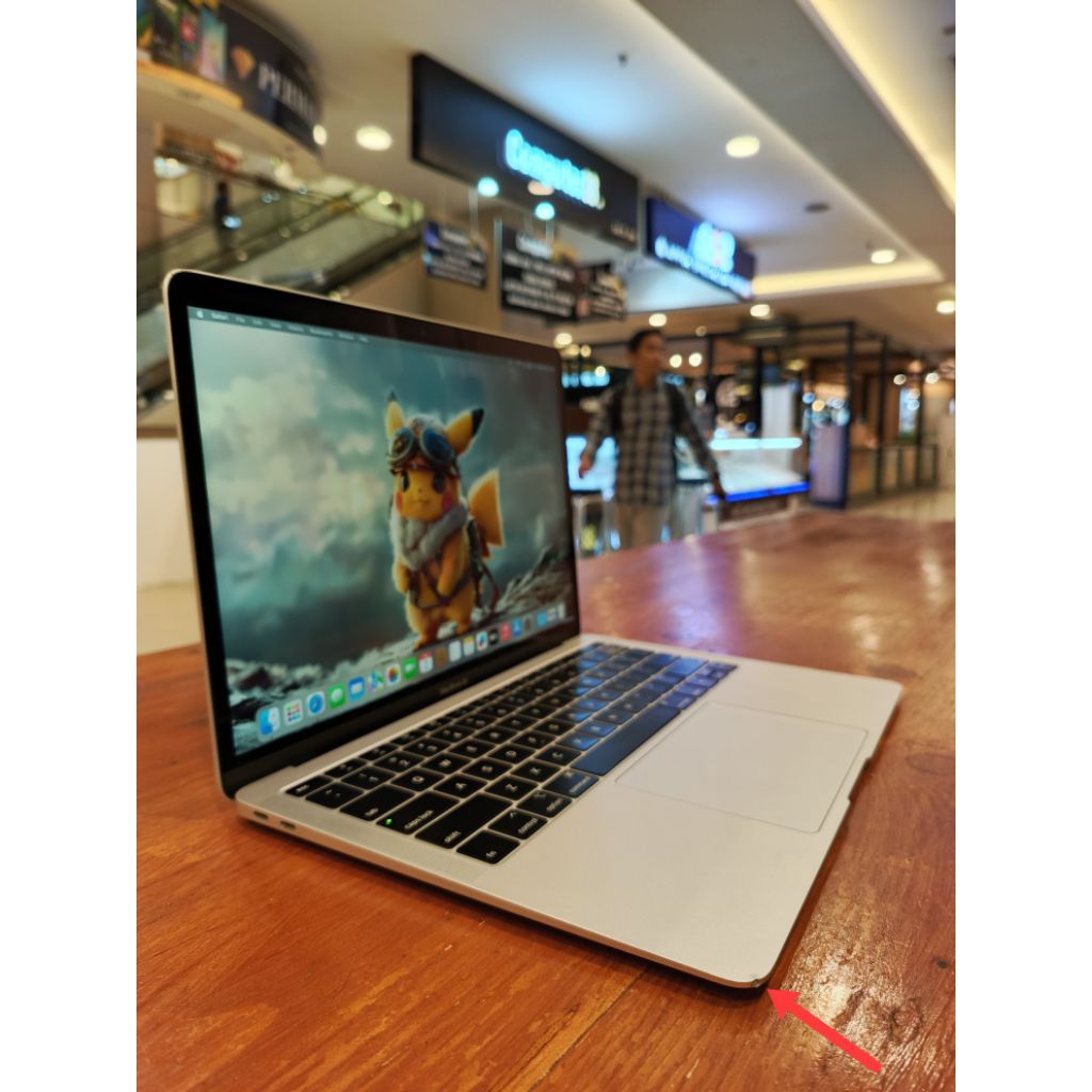 Macbook Air 13 inch 2019 i5 Ram 8GB SSD 256 GB