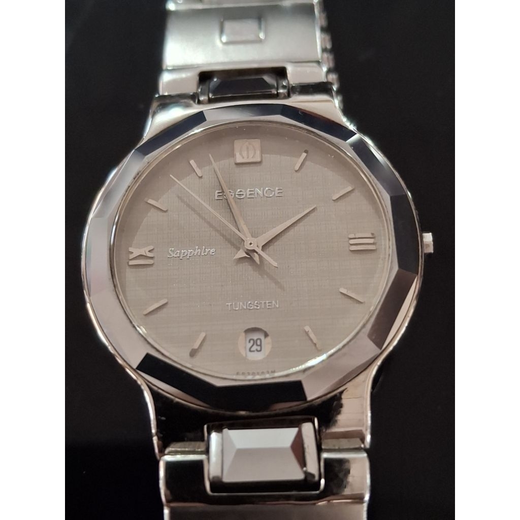 ESSENCE Jam Tangan Wanita second 1604