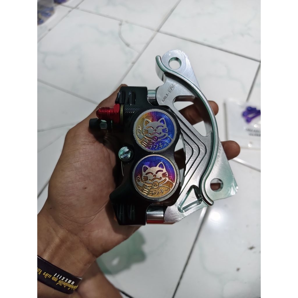 Kaliper formula 4p logo Titanium 1set breket+baut breket titanium (Yamaha)