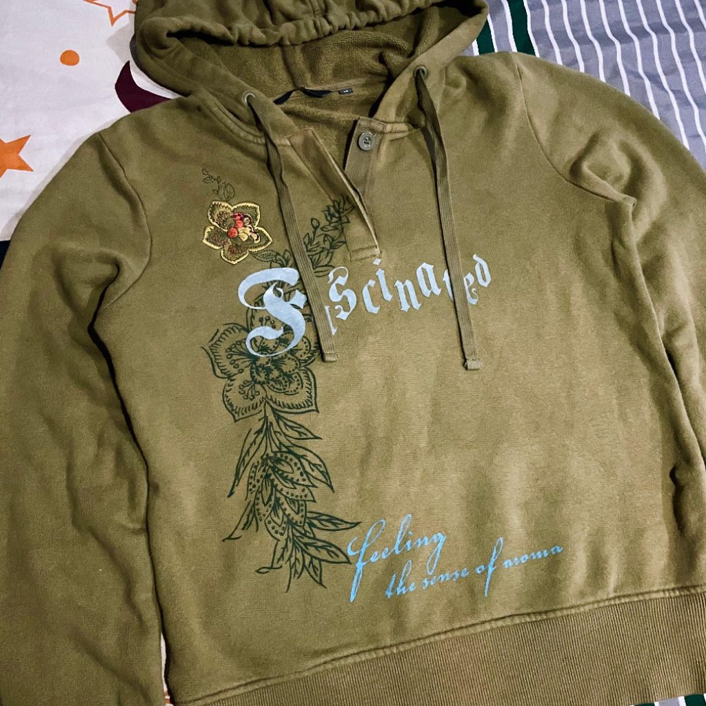 HOODIE bossini preloved