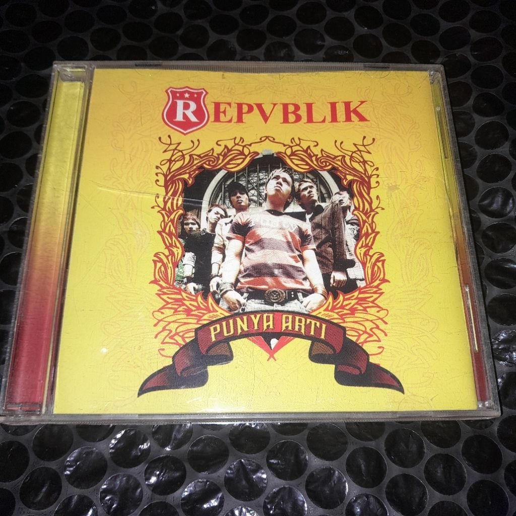 cd repvblik punya hati