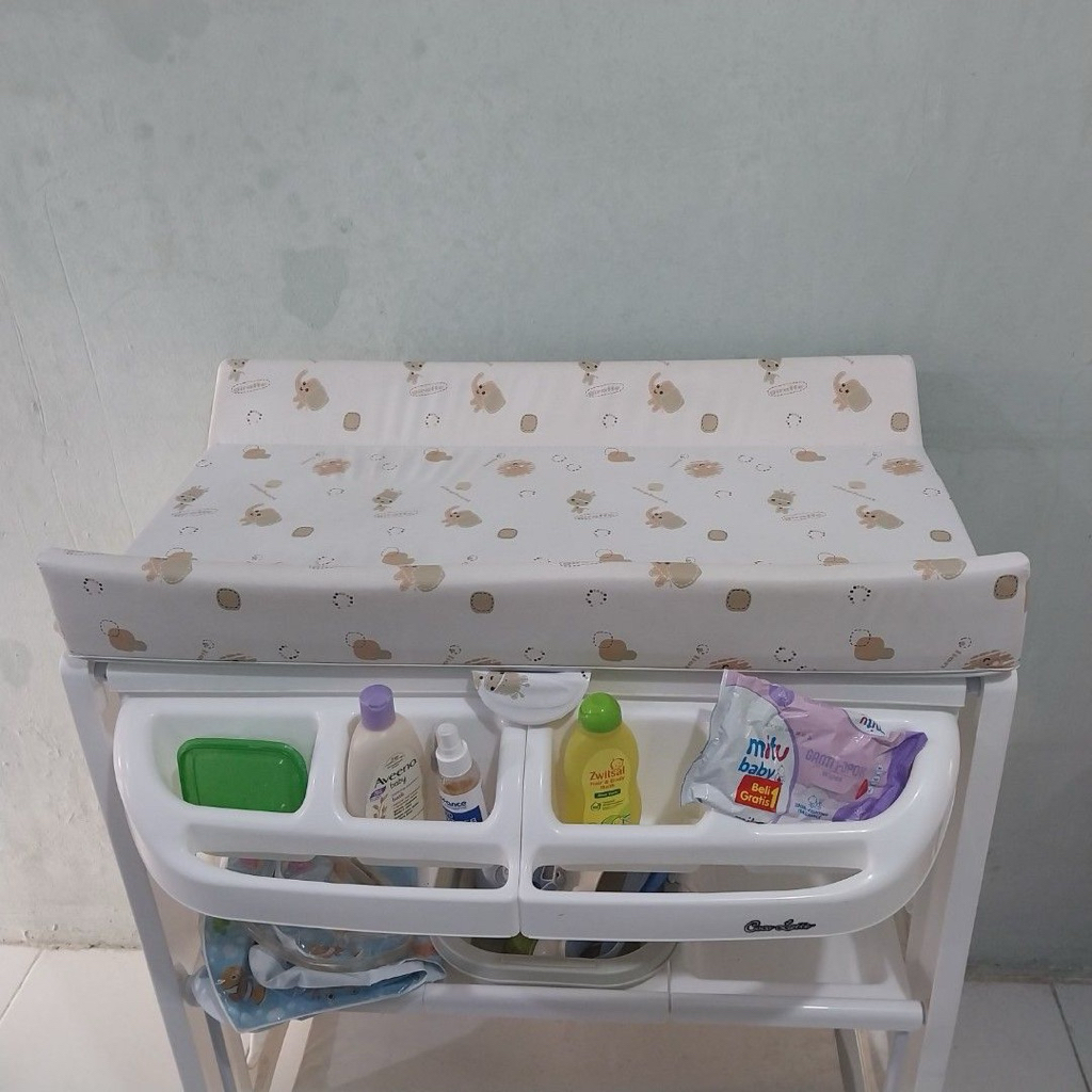 Cocolatte Baby Tafel Changing Table [PRELOVED]