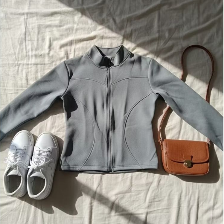 Preloved.bylfn Jacket UV warna sky blue