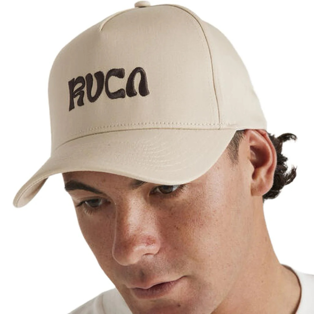 Topi pria RVCA