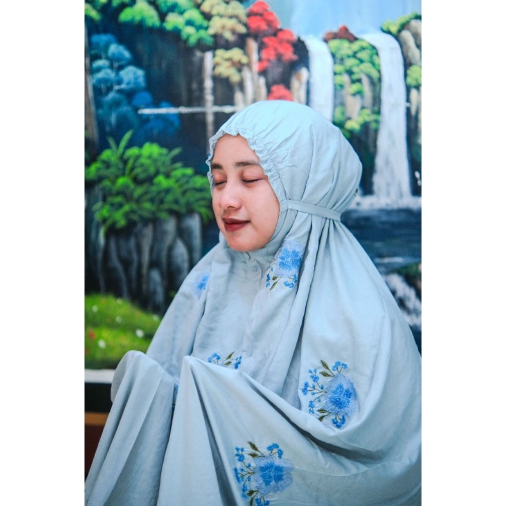 Aisha Praying Set  Biru by Papacito Mukena Bordir Rayon Premium