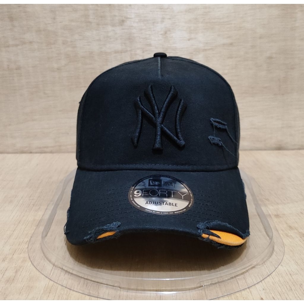 Topi New Era NY Yankees Damage Cap black Original