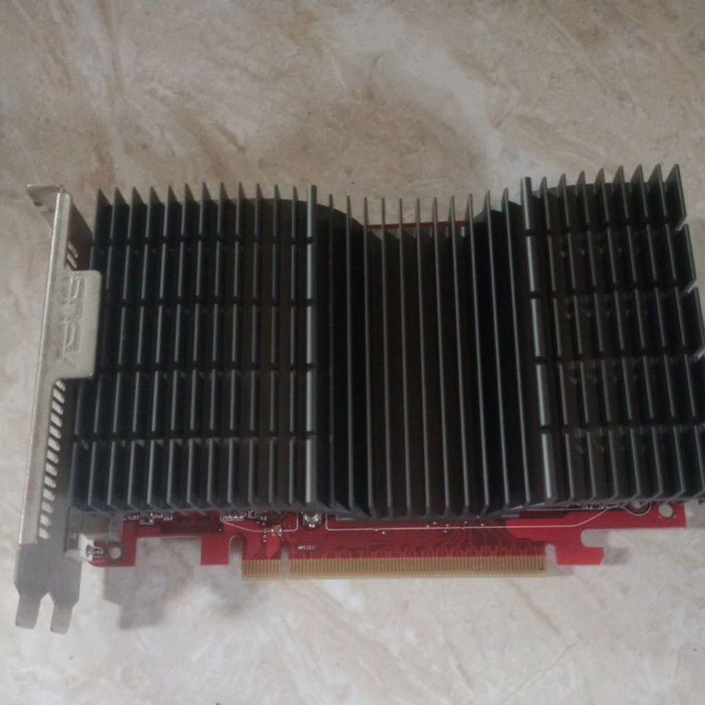 VGA CARD 1GB Ddr2 DDR3 Redy stok