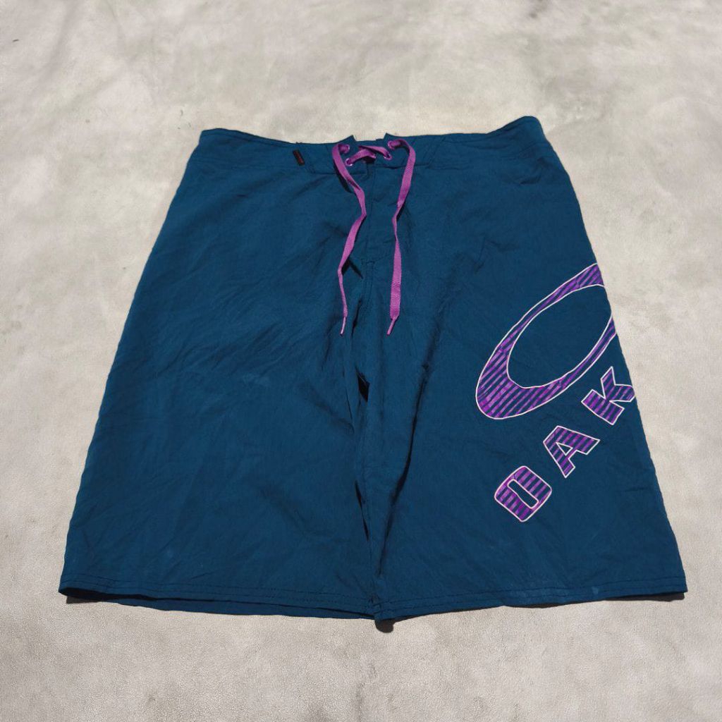 Celana pendek surfing pria oakley biru big logo