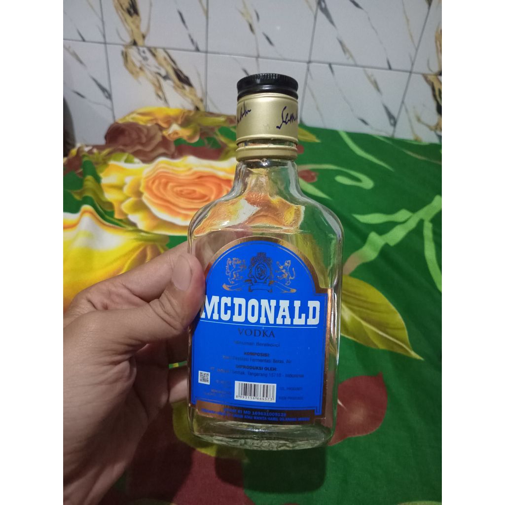BOTOL KOSONGAN KOLEKSI MINUMAN
