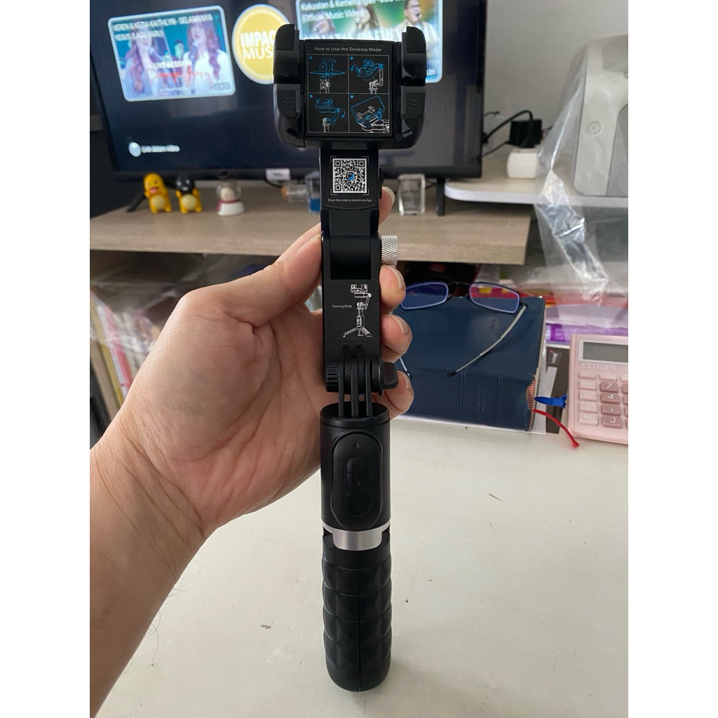 TNW Q18 GIMBAL STABILIZER HANDPHONE GIMBAL HP STABILIZER TONGSIS HP BLUETOOTH TRIPOD