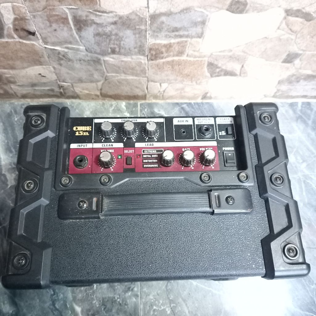 Roland Cube 15 XL not 10 GX 20X 20XL