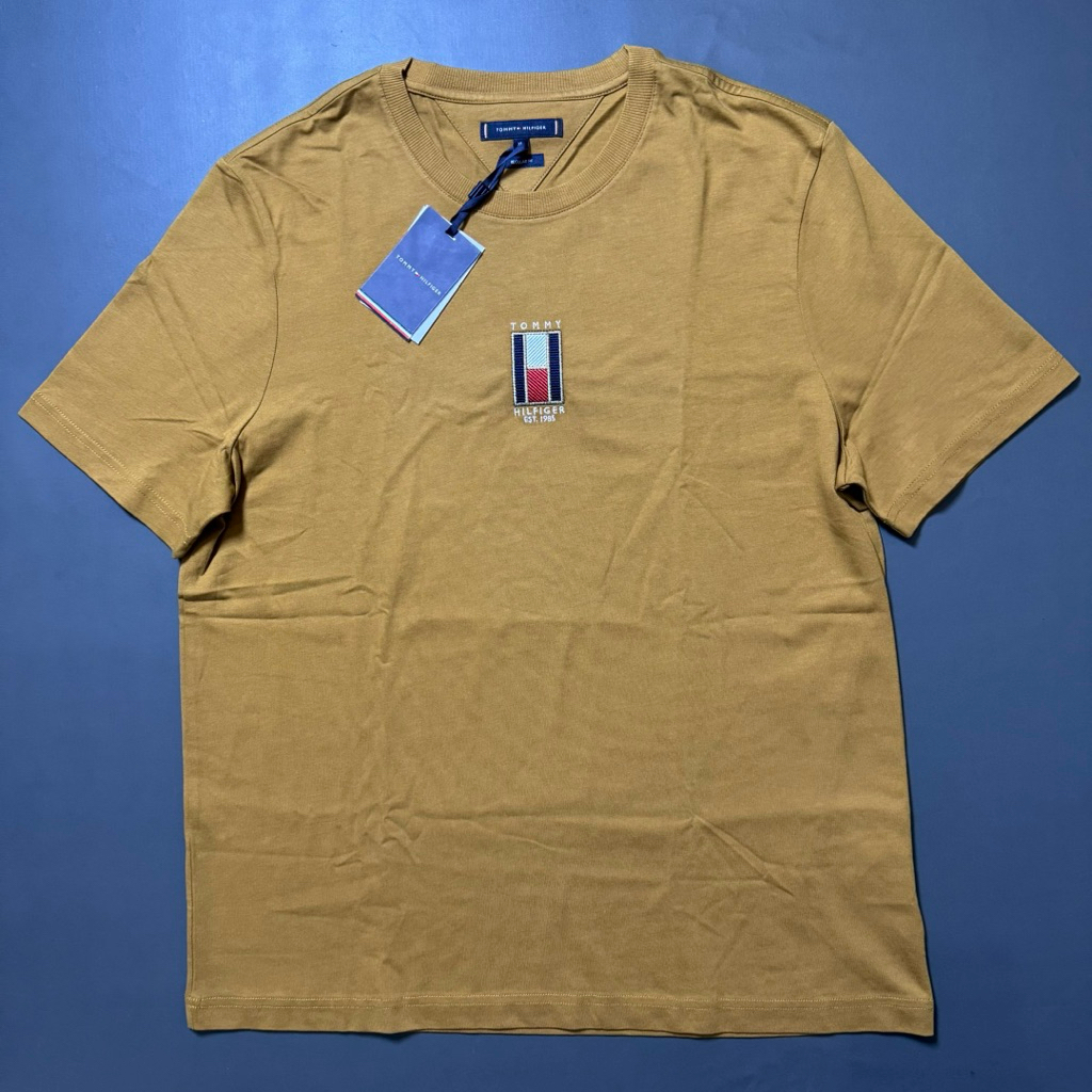 KAOS TOMMY HILFIGER REGULER FIT / Size XL / ORIGINAL NEW
