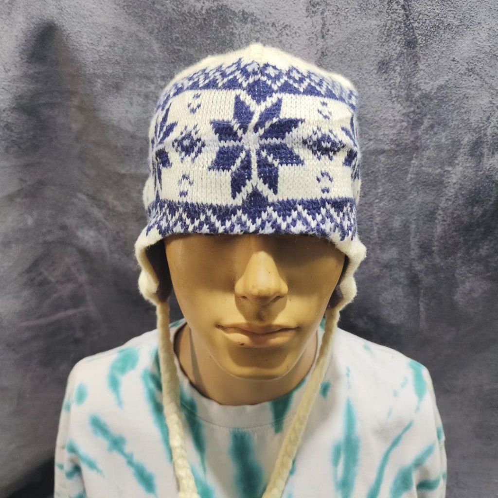 Topi kupluk rajut Ellesse Navajo